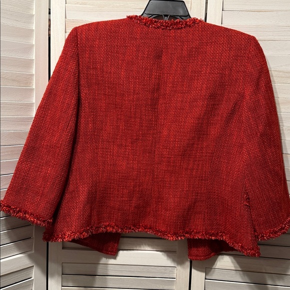 Kasper Women's Vibrant Red Textured Blazer. Size 16 - Picture 2 of 6